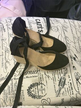 Old Navy Black Ankle-Tie Wedge Espadrilles with Tan Wedge
